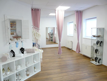 Sancarda Hochzeitsmode