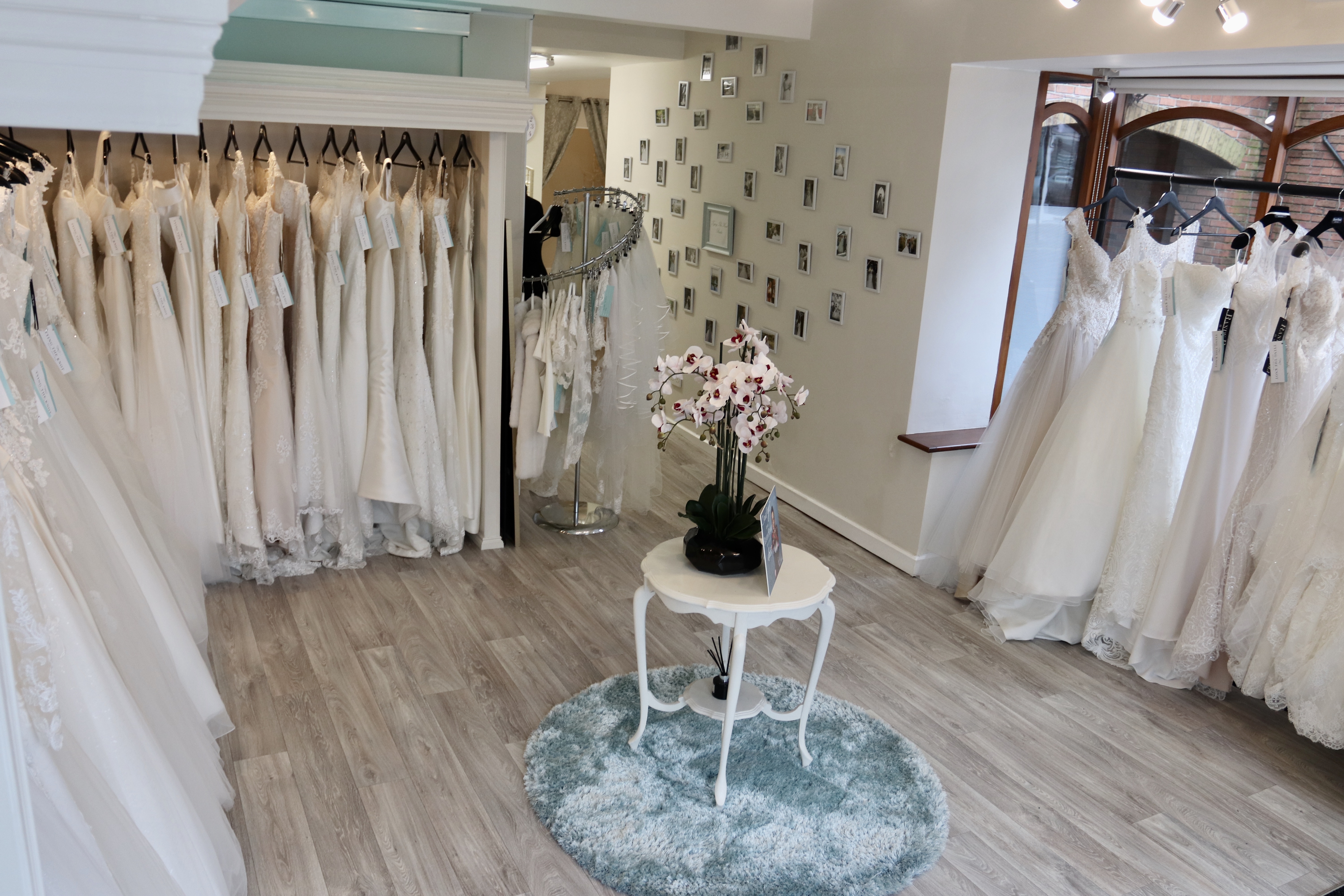 Tying The Knot Bridal Boutique 