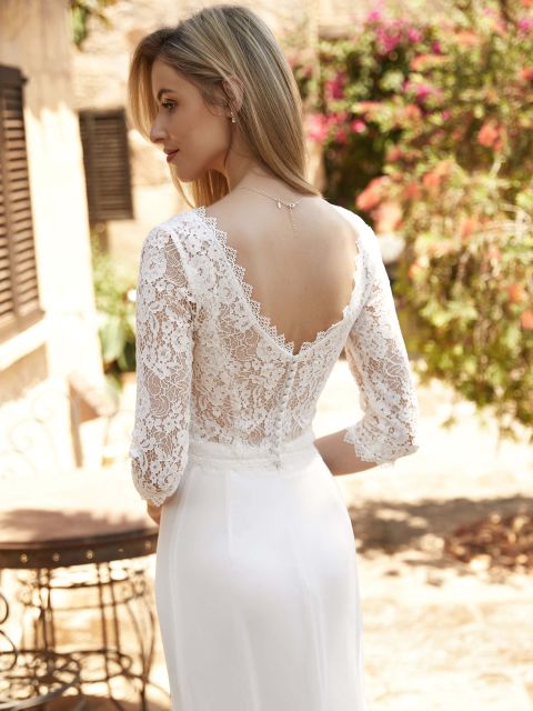 E411