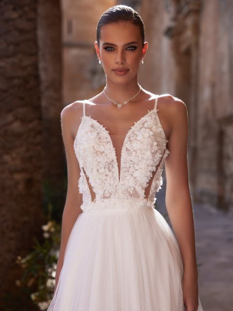 BIANCO EVENTO ウェディングボレロ Wedding Dress, Veils, Boleros & Wedding Accessories - Bianco